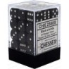Set 36 dadi D6 12mm Opaque (bianco/nero) CHX25808