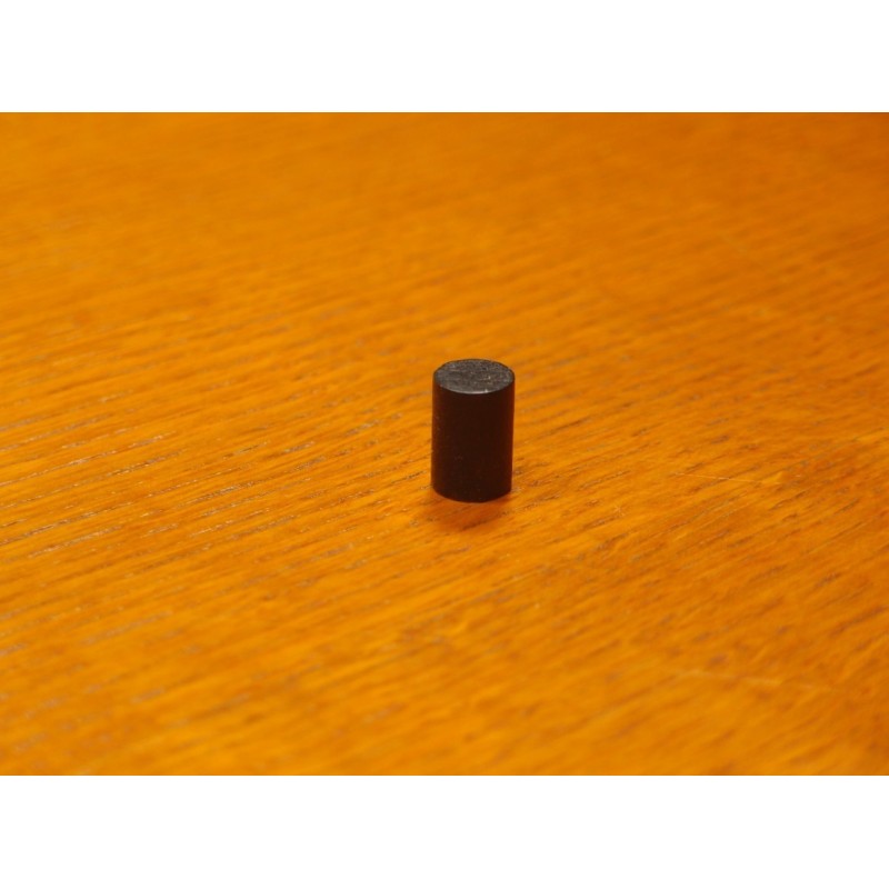 Token cilindrico 10x15 mm nero