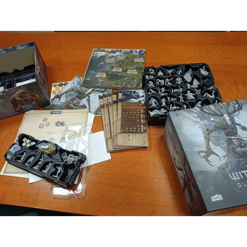 The Witcher: Old World (Deluxe) ENG (scatola esterna con lieve difettosità, componenti intonsi)